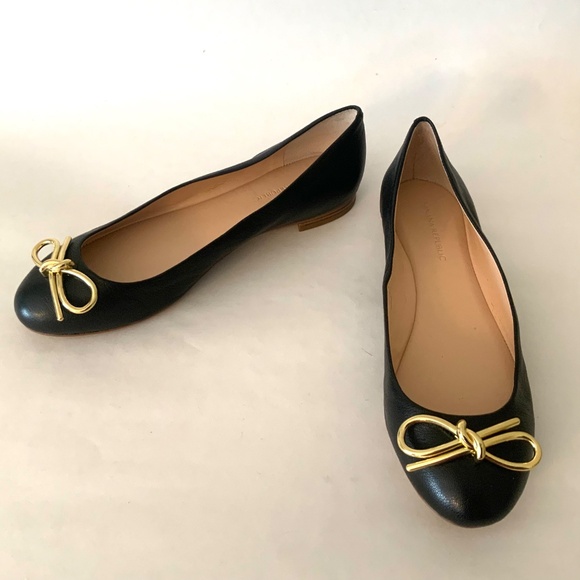 BANANA REPUBLIC BLACK LEATHER BALLET FLATS WITH METAL GOLD BOW Dress Shoes 8 - Picture 8 of 13